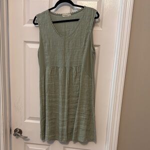 Green Sleeveless Scoop Neck Midi Sundress